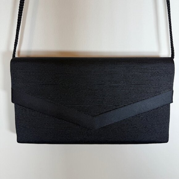 Andre Cellini Handbags - ANDRE CELLINI Black Evening Shoulder Bag Purse Magnetic Snap U.S. Pat 4021891